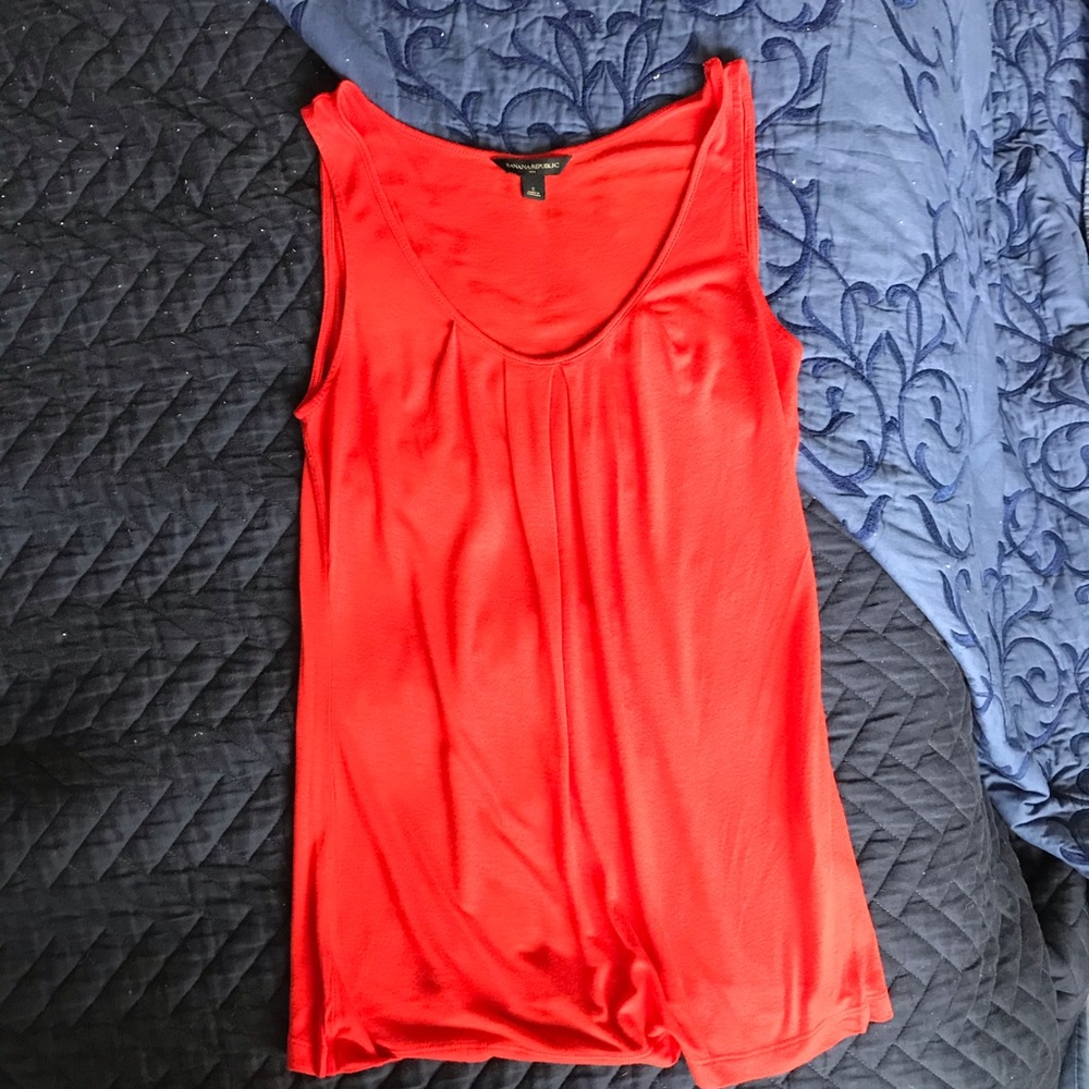 Banana Republic-lightweight scoop neck top